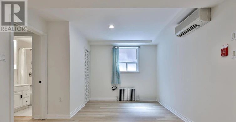 LOWER-144 Evelyn Avenue, Toronto, ON, M6P 2Z7 - 5