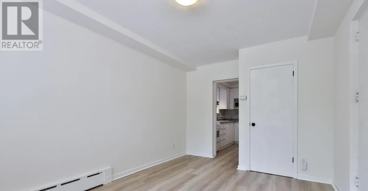 LOWER-144 Evelyn Avenue, Toronto, ON, M6P 2Z7 - 17