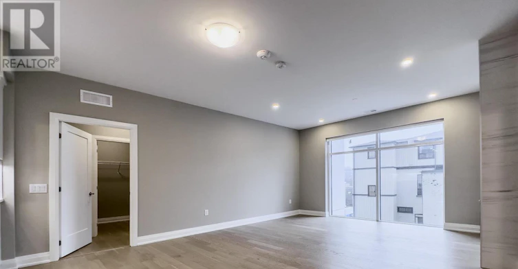 209-71 Wyndham Street S, Guelph, ON, N1E 5R3 - 7