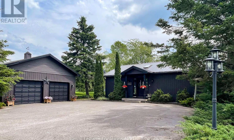 26106 Euphrasia St. Vincent Townline