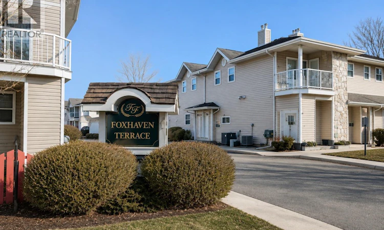 203F-141 105th Street W