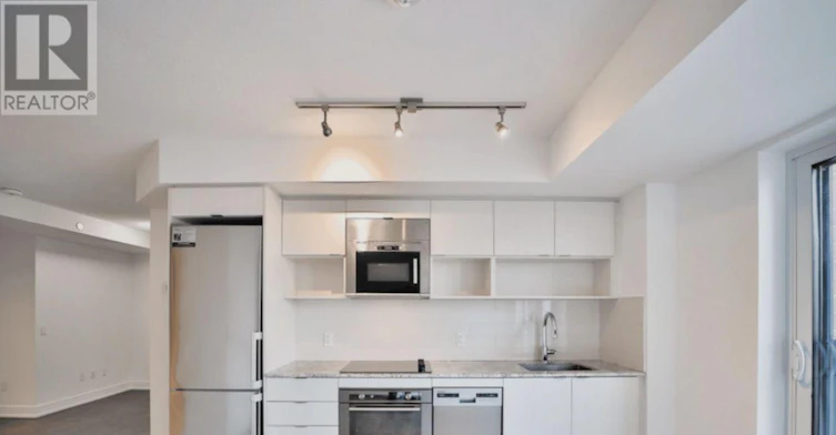 803-7 Mabelle Avenue, Toronto, ON, M9A 4Y1 - 4