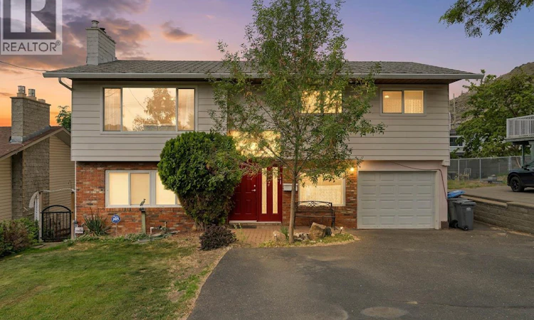 853 Alpine Terrace
