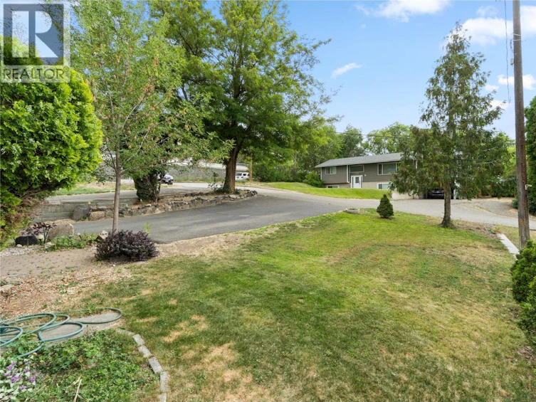 853 Alpine Terrace, Kamloops, BC, V2B 6E7 - 33