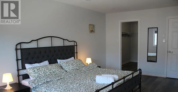 51 Mullholland Avenue, Cambridge, ON, N3H 5L5 - 21