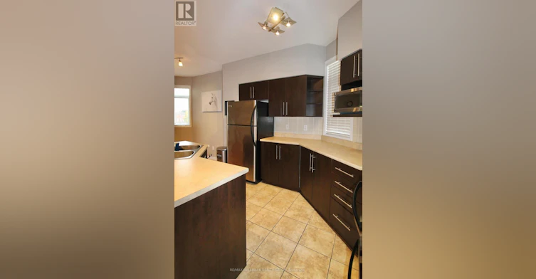 1063 Redtail Private, Ottawa, ON, K1J 0B1 - 4