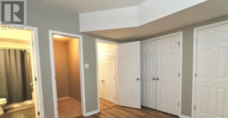 1063 Redtail Private, Ottawa, ON, K1J 0B1 - 12
