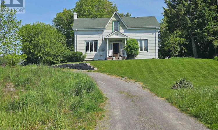 135 King Street E