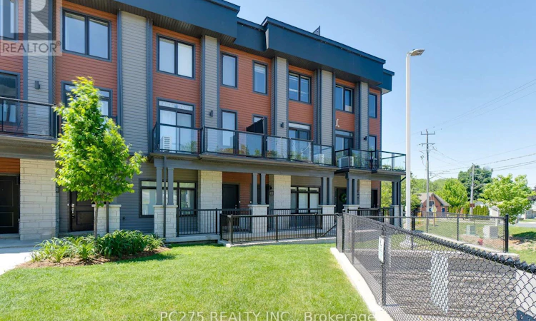 34-2 Willow Street