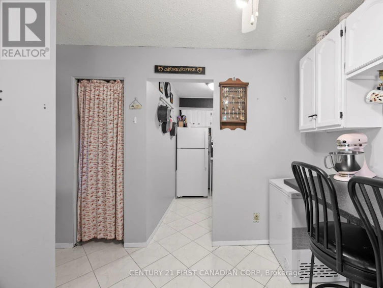453 Wilkins Street, London, ON, N6C 5B5 - 7