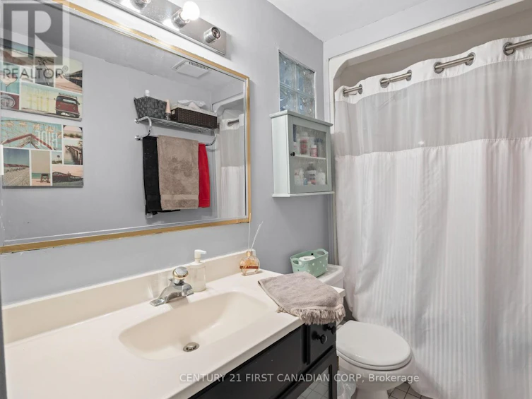 453 Wilkins Street, London, ON, N6C 5B5 - 20