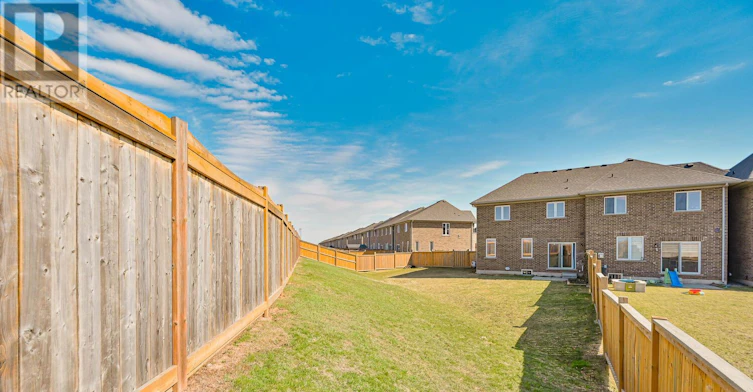 UPPER-23 Pinot Crescent, Hamilton, ON, L8E 0J8 - 48