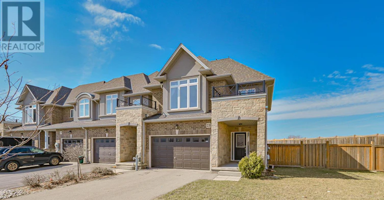 UPPER-23 Pinot Crescent, Hamilton, ON, L8E 0J8 - 2