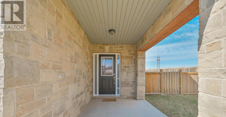 UPPER-23 Pinot Crescent, Hamilton, ON, L8E 0J8 - 5