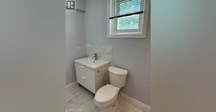 165 Bechtel Street, Kitchener, ON, N2P 1W4 - 11