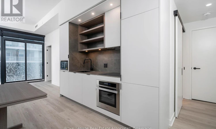 3908-55 Charles Street E
