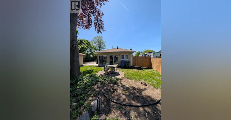 2-2990 Pillette Road, Windsor, ON, N8T 3J3 - 3