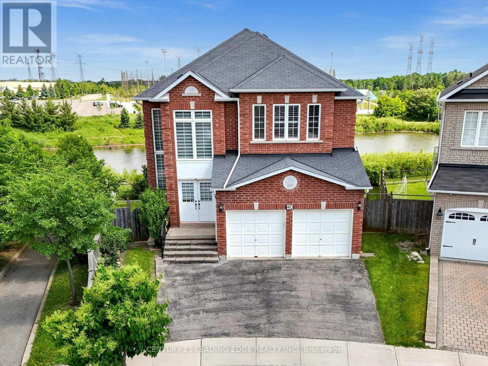 40 Ann Louise Crescent, Markham, ON, L3S 0A8