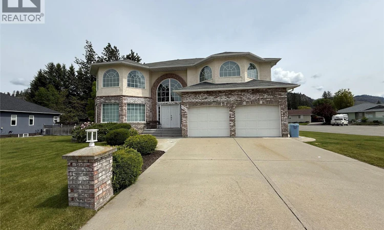 7760 Columbia Drive