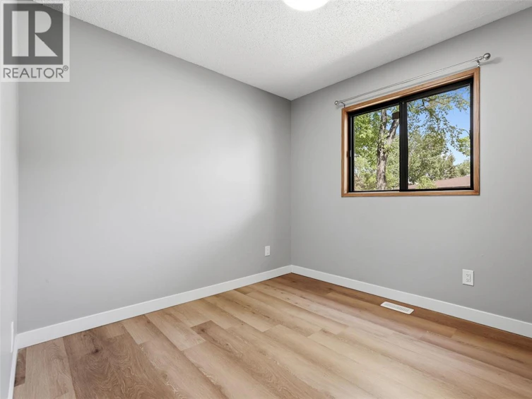 6463 Rochdale Boulevard, Regina, SK, S4X 2Y9 - 23