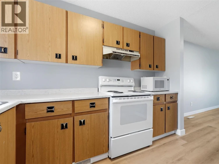 6463 Rochdale Boulevard, Regina, SK, S4X 2Y9 - 12