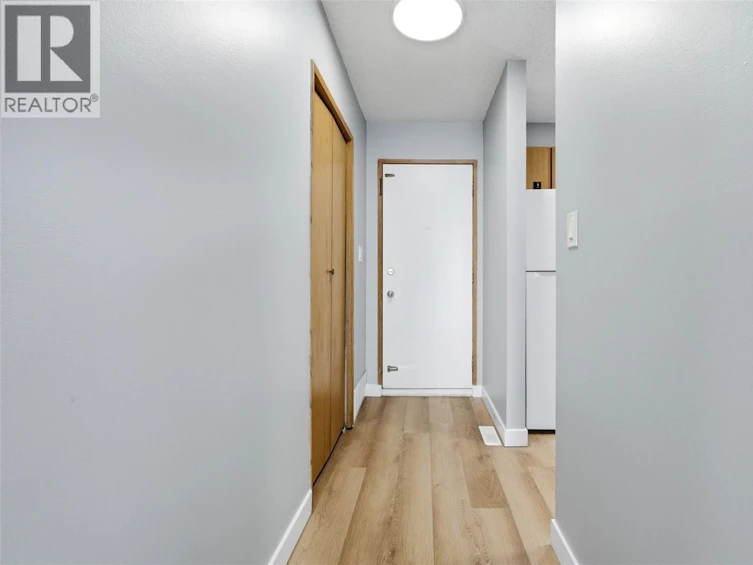 6463 Rochdale Boulevard, Regina, SK, S4X 2Y9 - 4