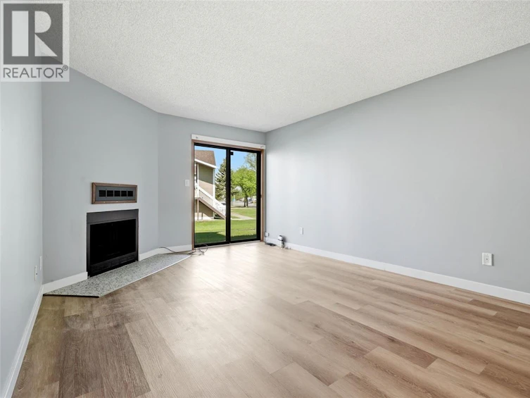 6463 Rochdale Boulevard, Regina, SK, S4X 2Y9 - 7