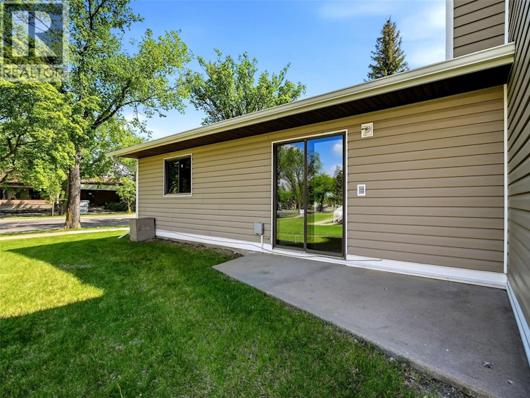 6463 Rochdale Boulevard, Regina, SK, S4X 2Y9 - 3