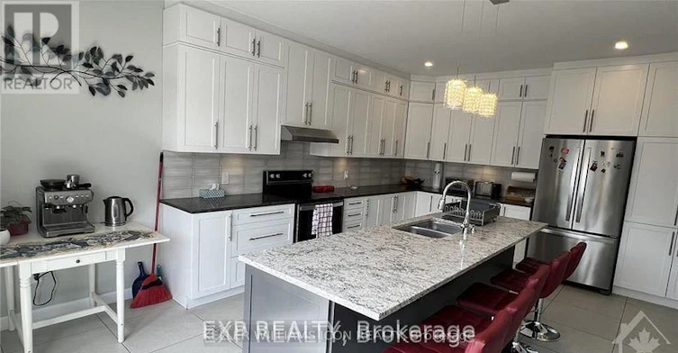 43 Sweet Pea Way, Ottawa, ON, K2T 0P2 - 7
