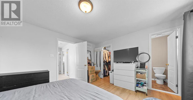 32 Flanders Street, Ottawa, ON, K2J 3K1 - 21