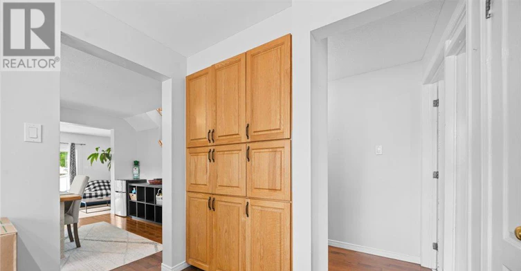 32 Flanders Street, Ottawa, ON, K2J 3K1 - 6