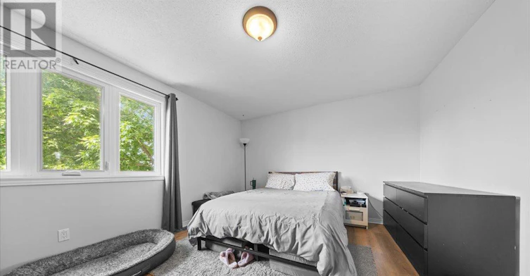 32 Flanders Street, Ottawa, ON, K2J 3K1 - 20