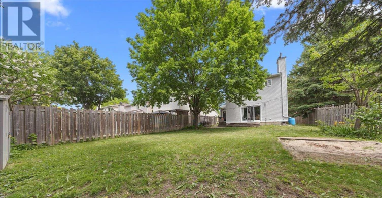 32 Flanders Street, Ottawa, ON, K2J 3K1 - 34