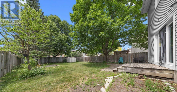 32 Flanders Street, Ottawa, ON, K2J 3K1 - 35