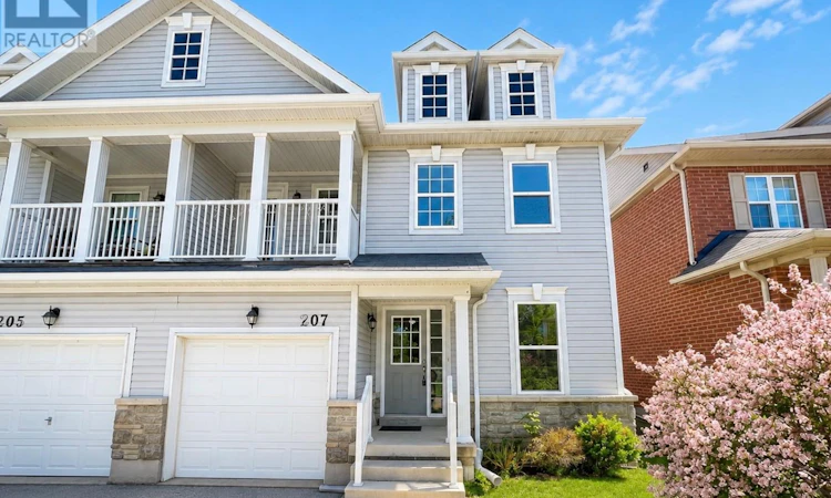 207 Wright Crescent