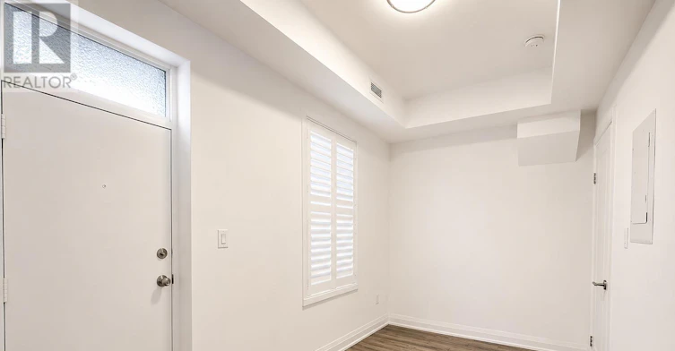 4-211 Jarvis Street, Toronto, ON, M5J 2C1 - 6
