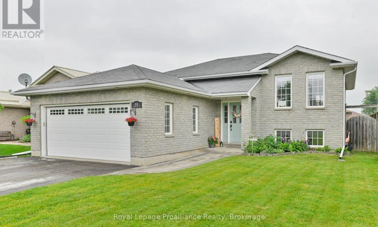 35 Ridgeview Lane