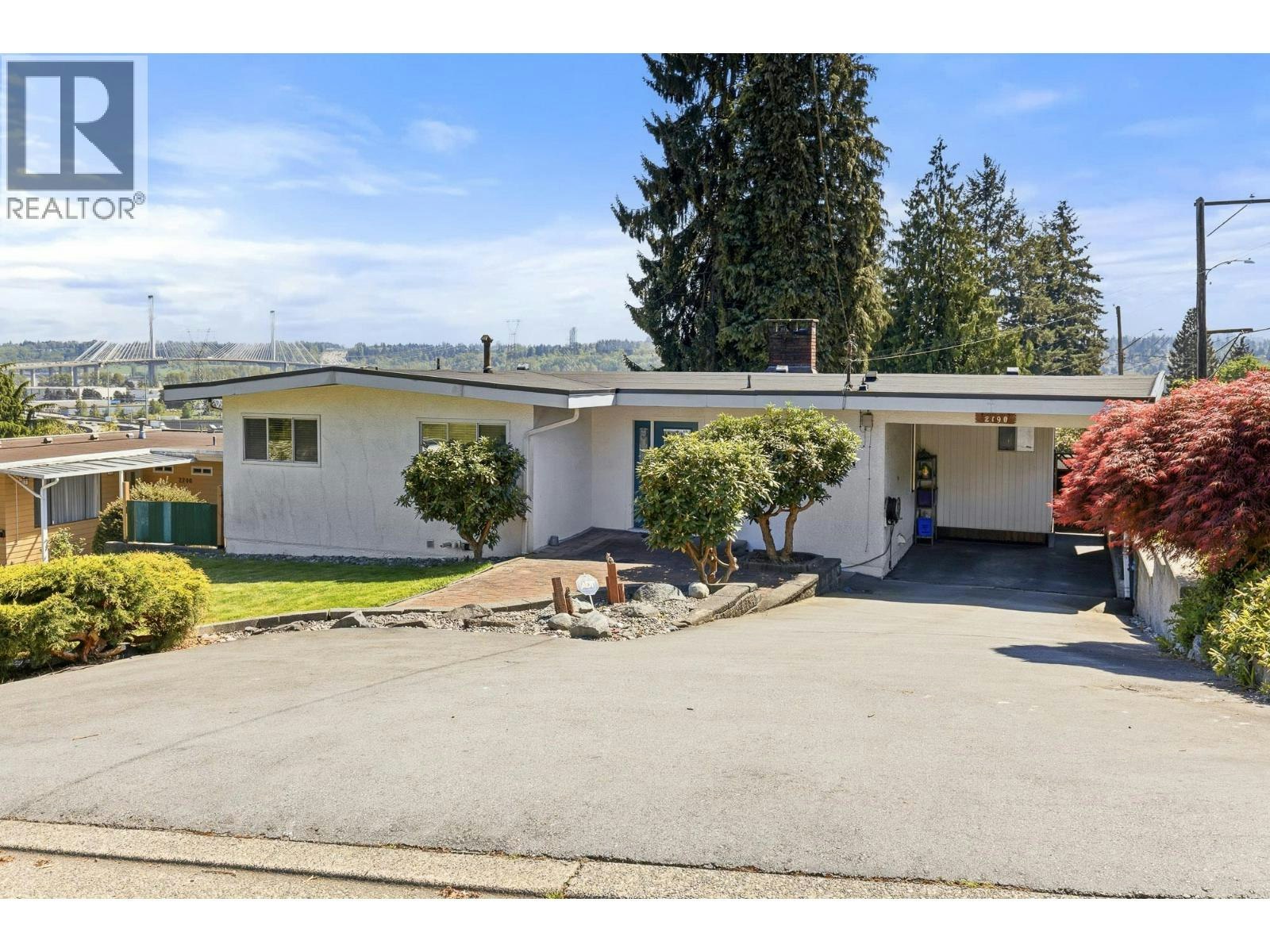 2190 Hillside Avenue, Coquitlam, BC, V3K 1L2