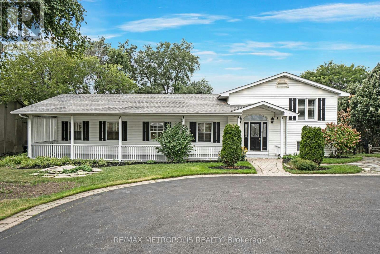 1872 Appleview Road, Pickering, ON, L1V 1T8