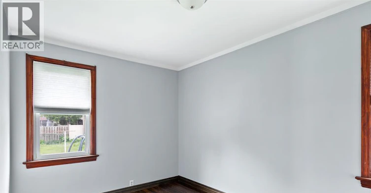 3200 Longfellow Avenue, Windsor, ON, N9E 2L6 - 8