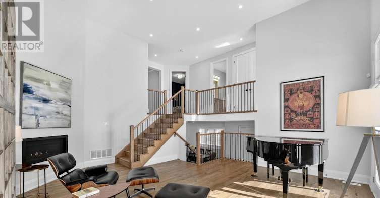 3329 Vernon Powell Drive, Oakville, ON, L6H 0Y4 - 5
