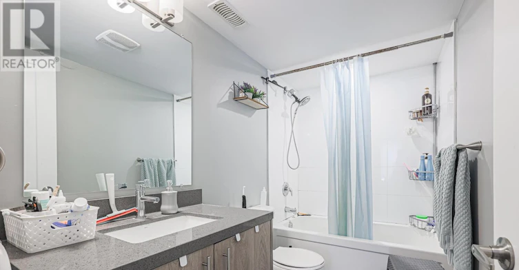 101-814 Glencairn Avenue, Toronto, ON, M6B 2A3 - 17