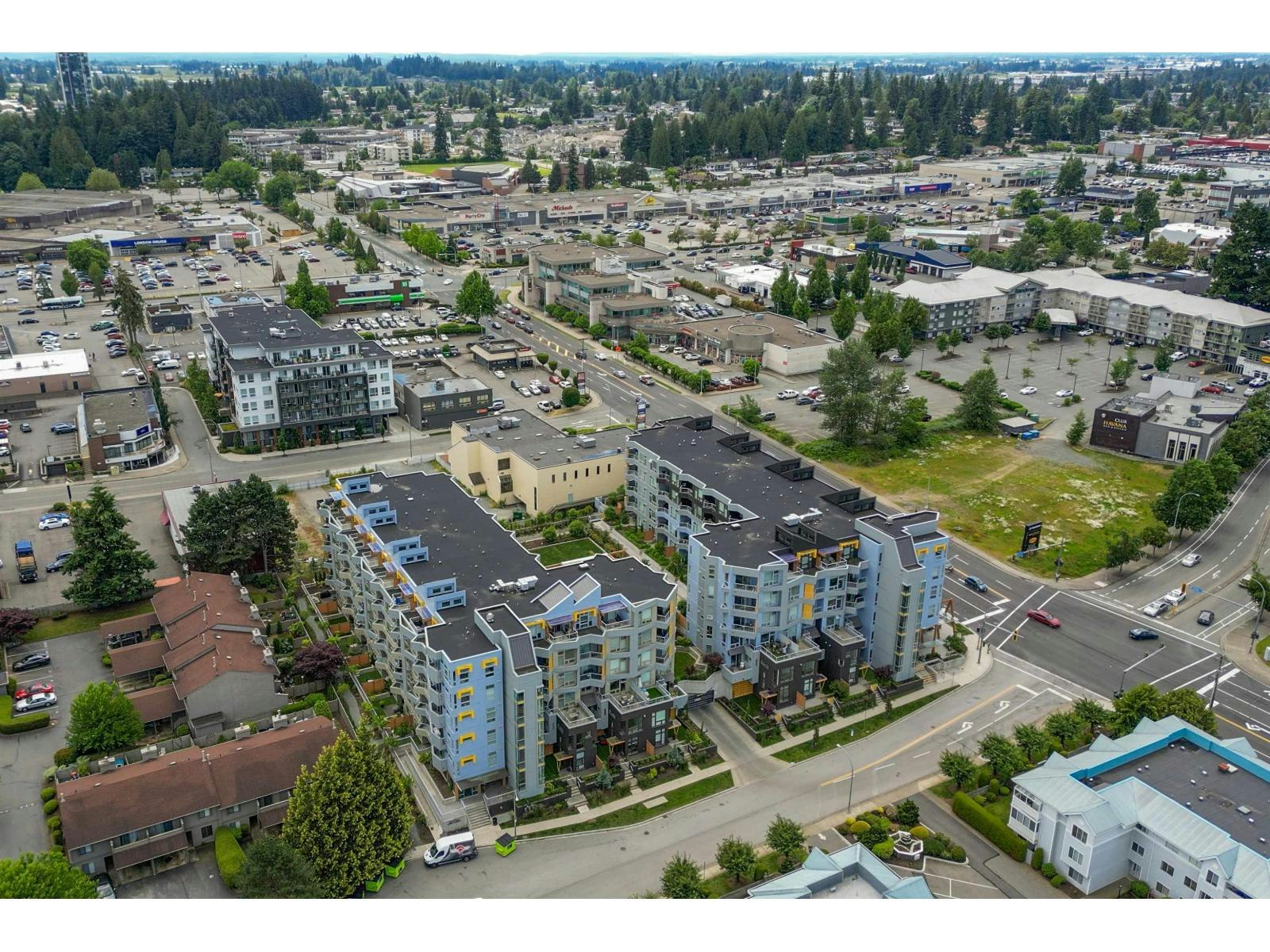 604-32838 Landeau Place, Abbotsford, BC, V2S 0M6