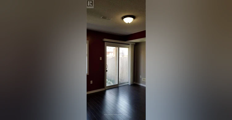 5749 Retreat Street, Mississauga, ON, L5R 0B5 - 5