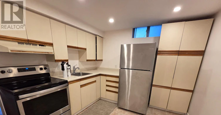 LOWER-696 Penny Lane, Burlington, ON, L7T 4J1 - 4