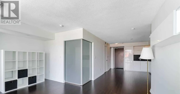 1105-25 Capreol Court, Toronto, ON, M5V 3Z7 - 20