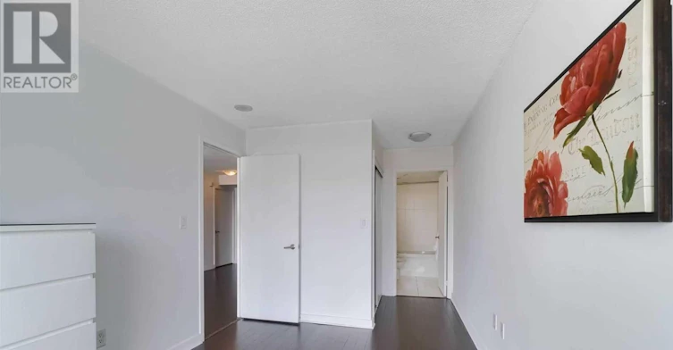 1105-25 Capreol Court, Toronto, ON, M5V 3Z7 - 18
