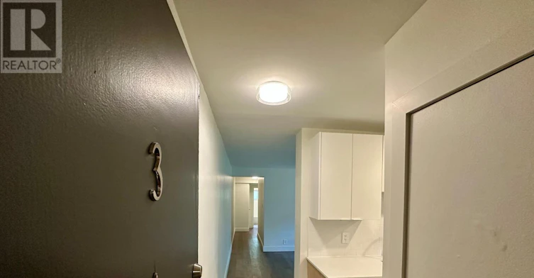 3-8 Wingreen Court, Toronto, ON, M3B 1B9 - 2
