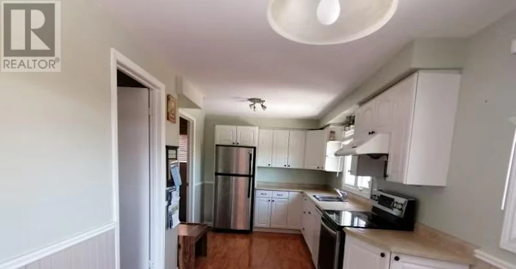 68 Carondale Crescent, Toronto, ON, M1W 2B1 - 4