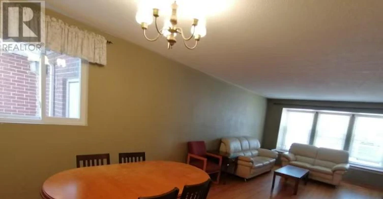 68 Carondale Crescent, Toronto, ON, M1W 2B1 - 6